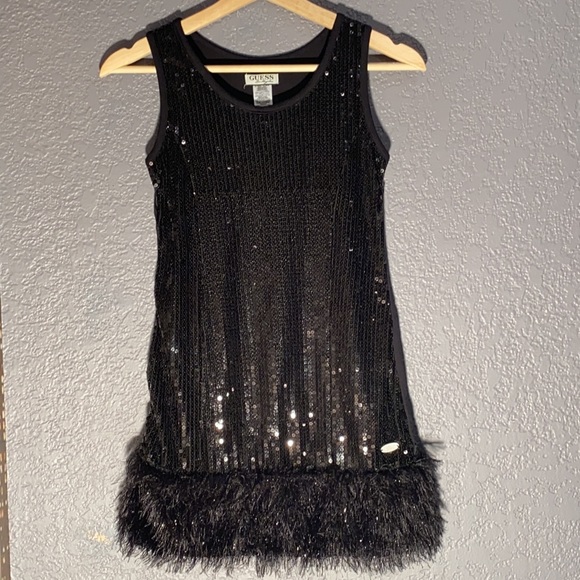 GUESS - tank w black sequins and faux feather fluff on the hem - L - Picture 2 of 16